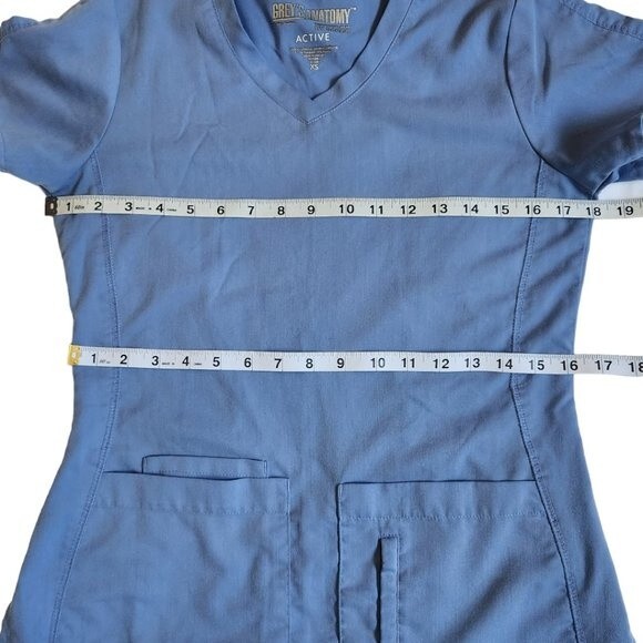Grey's Anatomy Active Blue Short Sleeve 4 Pocket Scrub Top Size XS - Picture 8 of 11